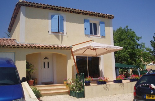 Pelissanne Villa | En el corazón de la Provenza, casa de 110 m2 con piscina - 3 dormitorios 6 personas