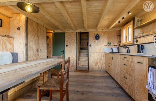 Hauteluce Casa | In the heart of the Beaufortain, a veritable "little Savoyard tyrol". 3km from Les Saisies Olympic resort