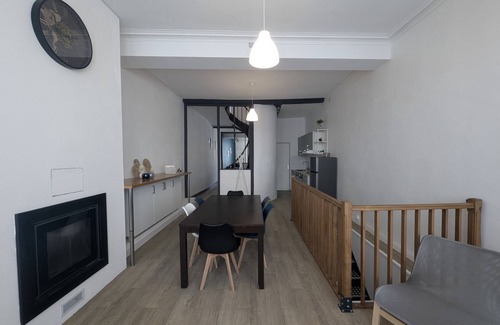 Langres Casa | In the heart of the historic city of Langres, Ville d'Art et d'Histoire.