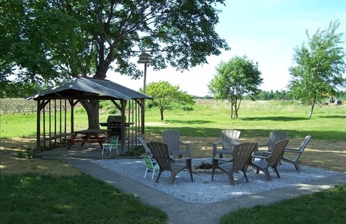 Geneva Casa | En el corazón de Ohio Wine Country! 10 minutos para el lago Erie!