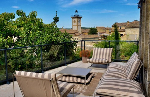 Saint-Siffret Casa | In the Provence Gardoise, 4 BR, garden, pool, air conditioning, 4km from Uzès