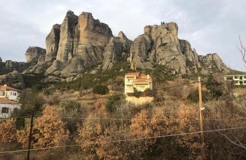 Kalambaka Apartamento | In the Shadow of Meteora