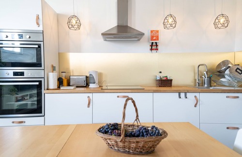 Porto da Cruz Casa | In the village, between the sea and the mountains - Madeira Surf Camp IV
