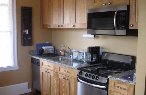 Circuit Avenue Apartamento | Dentro de la Ciudad del Certificado Nacional de Oak Bluffs Propiedad histórica -