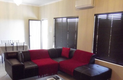 Parys Apartamento | In-Town Guest Lodge Parys