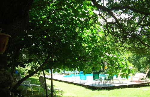 Montegabbione Casa | En casa de campo típica en el verde con piscina, en la frontera con Toscana y Lazio 1