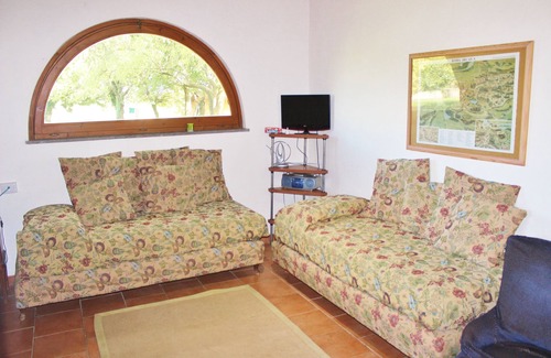 Zona LVIII Prima Porta Cabaña | En el parque Villa Silj, ideal para familias, piscina, metro al centro de la ciudad