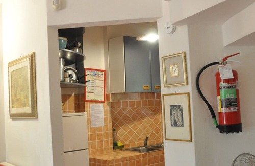 Baia Caddinas Apartamento | en villa con jardín en el mar apartamento con terraza