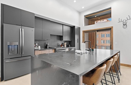 River Run Villa | Ina's Way Townhomes, Unit B