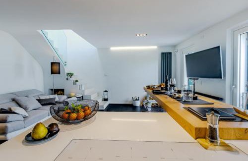 Poggio Terza Armata Apartamento | Incantevole vista dalle mura del castello.