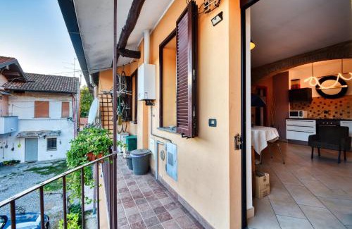 Caronno Pertusella Apartamento | InCorteDaFabio Design flat with Bikes