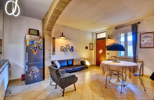 Caronno Pertusella Apartamento | InCorteDaFabio Design flat with Bikes
