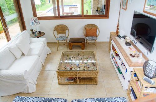 Guaeca Casa | Incrível casa pé na areia com Wi-Fi em Guaeca-SP