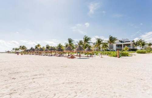 Playa Mujeres Apartamento | Increíble dpto de lujo con acceso a club de playa