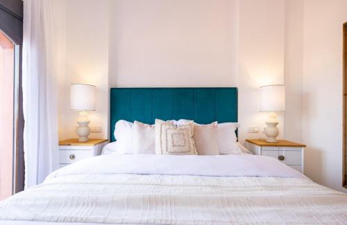 Buenas Noches Apartamento | Increíble y Moderno apartamento Duplex con piscinas y preciosas vistas