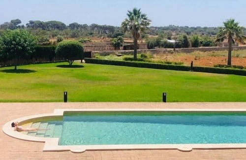 Santanyí Cabaña | Increíble finca con grandes jardines y piscina para hasta 8 personas en Santanyi