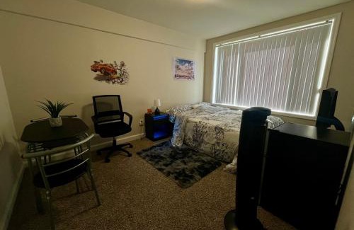 Greater Landover Apartamento | Incredible find near Washington DC - 1 Private room in shared apartment