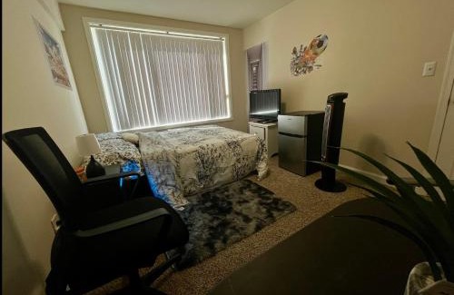 Greater Landover Apartamento | Incredible find near Washington DC - 1 Private room in shared apartment