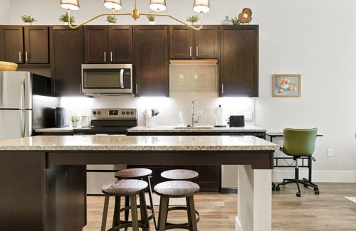 Golden Condominio | Incredible Golden Location- Close to Red Rocks + School of Mines