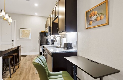 Golden Condominio | Incredible Golden Location- Close to Red Rocks + School of Mines