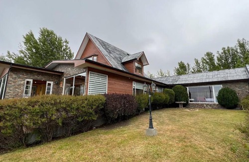 Punta Arenas Casa | Incredible House in front of Strait of Magellan