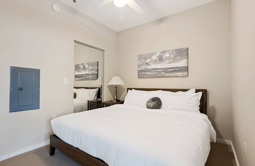 Crossroads Arts District Condominio | Incredible Inclusive Resort Style Vacation and Exquisite Rooftop Amenities 335