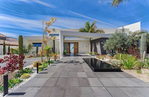 Costa Adeje Chalet De Esquí | Espectacular villa de lujo en Adeje para pasar unas vacaciones inolvidables