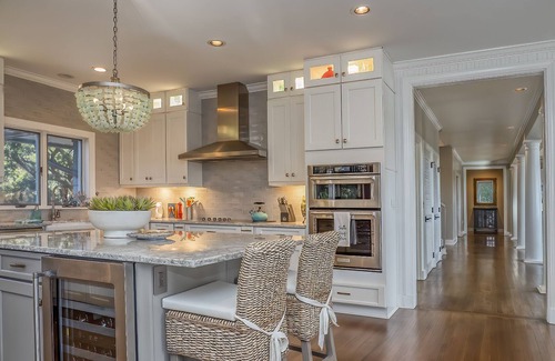 Seabrook Island Casa | Incredible Oceanfront Home-Sleeps 8! Huge Deck! Beach Access! Amenity Cards!