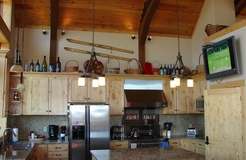 Big Sky Casa | Casa privada increíble Ski-in-Ski-Out - Diamond Hitch Sleeps 18