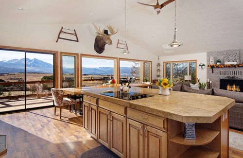Missouri Heights Casa | Casa de 5 habitaciones, increíble monte. Vistas de Sopris - Valle de Aspen