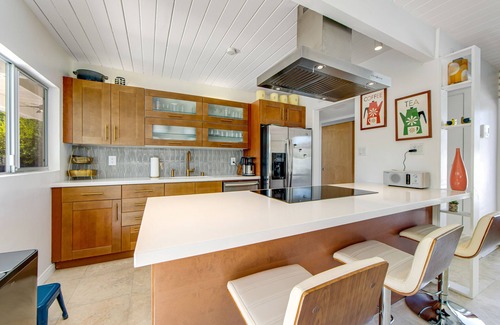 Sunmor Casa | Incredible William Krisel-designed Alexander house with private pool & spa
