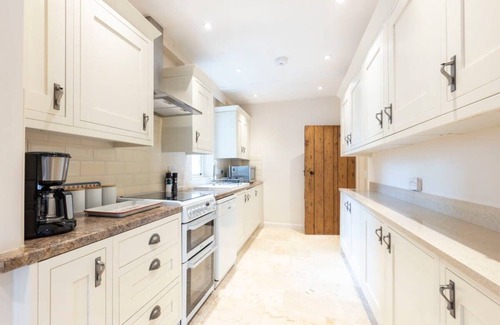 Oakham Casa | Independence House - Oakham