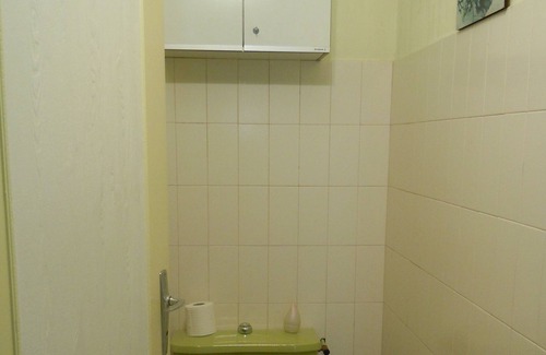 La Roche-sur-Yon Apartamento | Apartamento independiente en bonita casa bien ubicada en Roche s / Yon y en Vendée