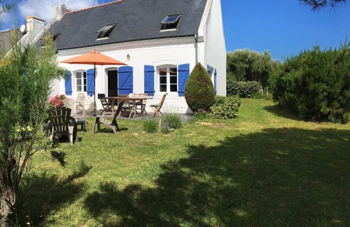 Locmaria Casa | Casa independiente de estilo Bellilois de 2 a 8 personas, cerca del mar.