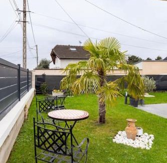 Sevran Casa | Independent house with garden - Airport CDG and Exposition center of Villepinte