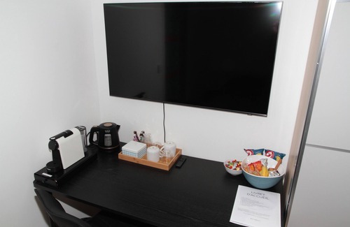 Montgeron Apartamento | Independent studio in house