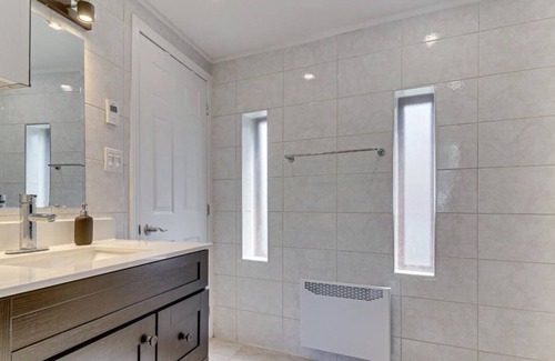 Laval Apartamento | Vrbo Property