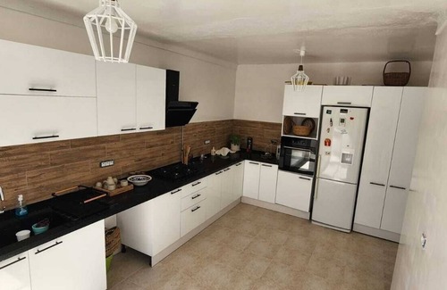 Mrezga Apartamento | Independent villa floor, next to the sea! ideal for families