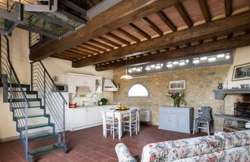 Marcialla Villa | Independent villa sleeps 26 composed of 7 apartments.