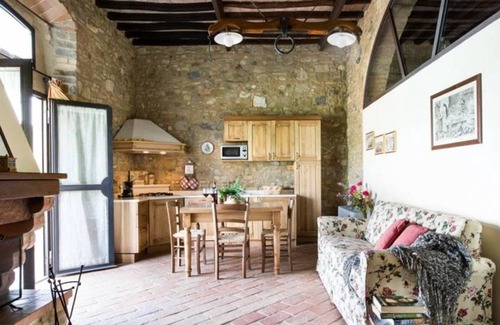 Marcialla Villa | Independent villa sleeps 26 composed of 7 apartments.