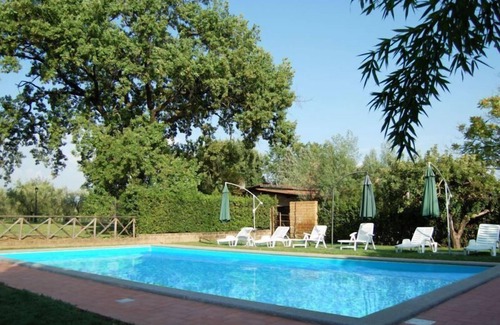 Corchiano Villa | Villa con piscina y amplio jardín. 60 km de Roma.