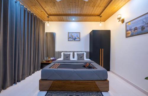 Kasauli Cama Y Desayuno | INDER PALACE Near Mall Road by star view Kasauli
