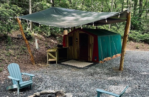 Brevard Cabina | Indian Attack Cabin Tent - Wi-Fi