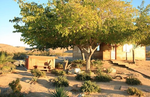 Indian Cove Cabina | Joshua Tree Retreat (en la frontera del Parque Nacional) Bañera de hidromasaje, piscina, WiFi