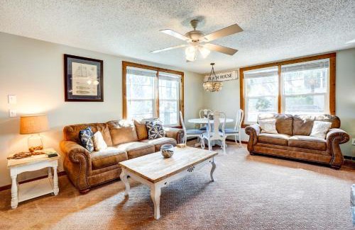 Indian Rocks Beach Casa | Indian Rocks Beach Cottage, Walk to Beach!