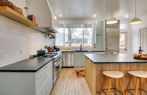 Madison Casa | Indiana Vacation Rental Walk to Madison Main St!