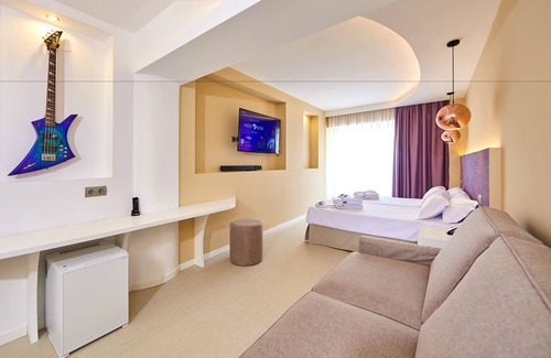 Ses Cadenes Hotel | Indico Rock Hotel Mallorca - Adults Only