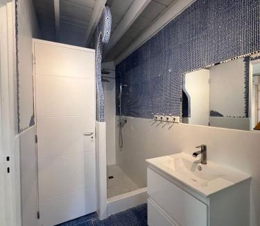 Cul de Sac Casa | Indigo