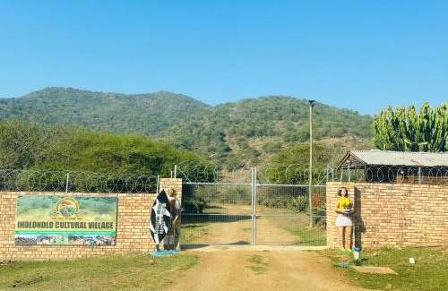 Mkhambathini Casa | Indlondlo Cultural Village