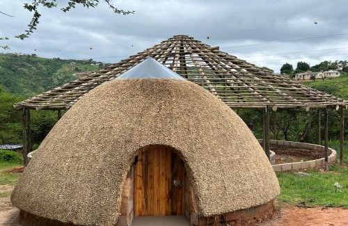 Mkhambathini Casa | Indlondlo Cultural Village